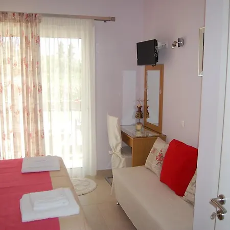 Park Corfu * Roda (Corfu)